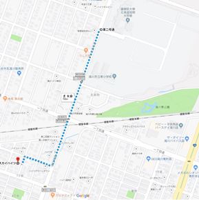通学路（850ｍ徒歩10分）